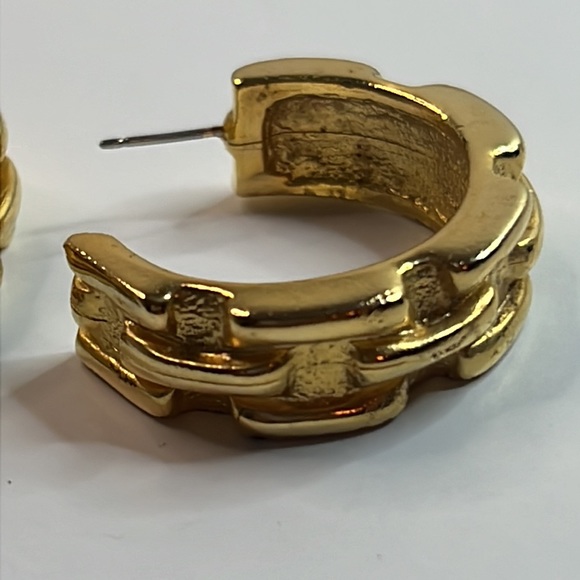 Vintage Givenchy Chunky Cuff Partial Hoop Pierced Earrings - Picture 9 of 9